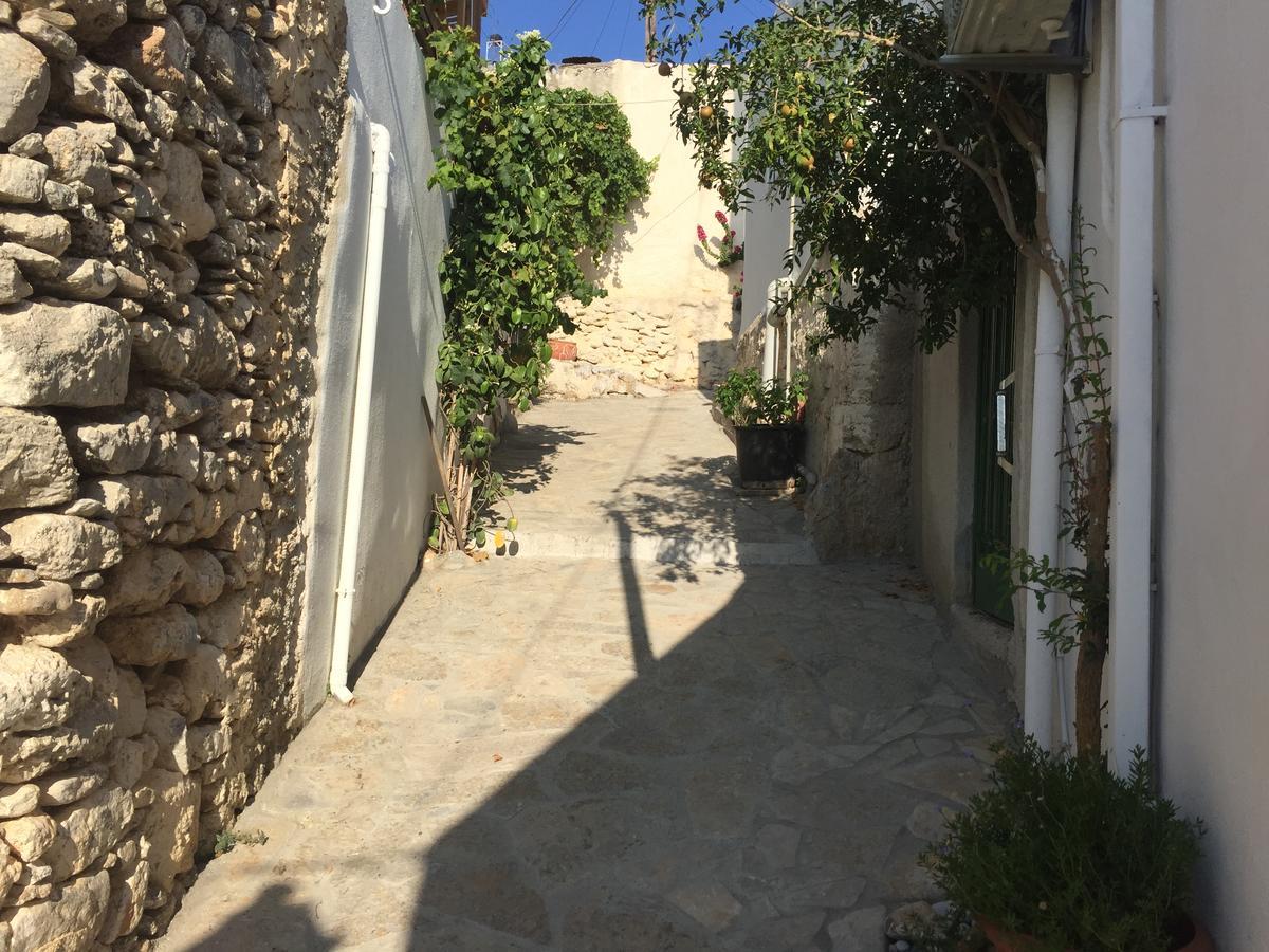 Tholos Rooms Kavoúsion المظهر الخارجي الصورة