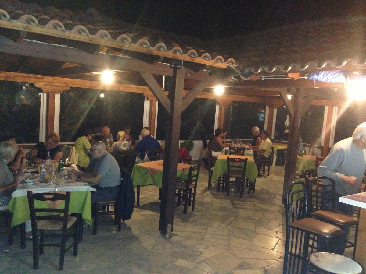 Tholos Rooms Kavoúsion المظهر الخارجي الصورة